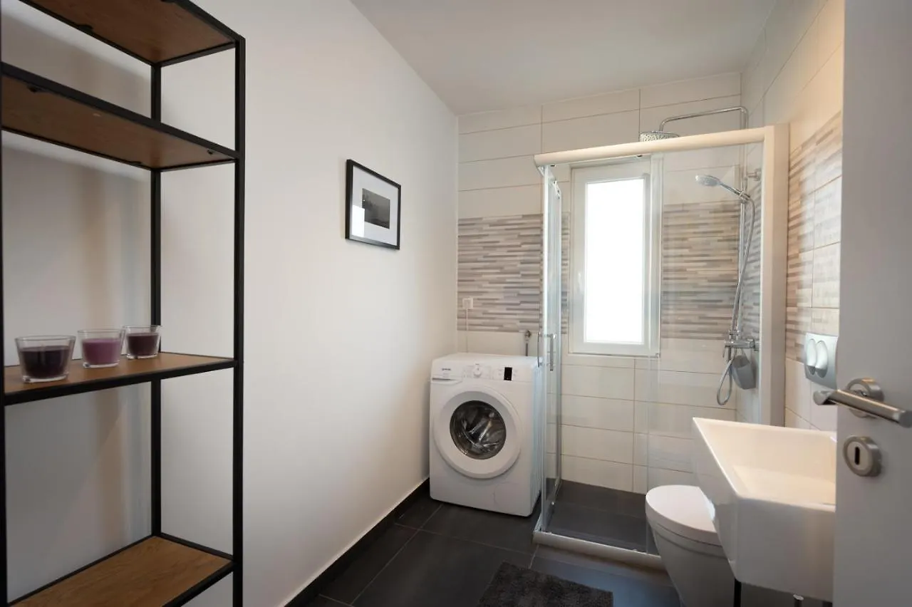 Holiday home Villa Slivari Nedescina